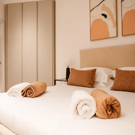 2 Bed With Sea Views In Trilogy, Seafront Resort *