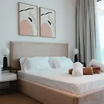 Resort 2 Bed With Sea Views In Trilogy, Seafront