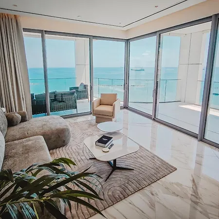 2 Bed With Sea Views In Trilogy, Seafront