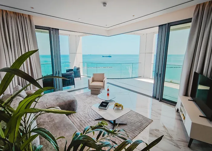 2 Bed With Sea Views In Trilogy, Seafront