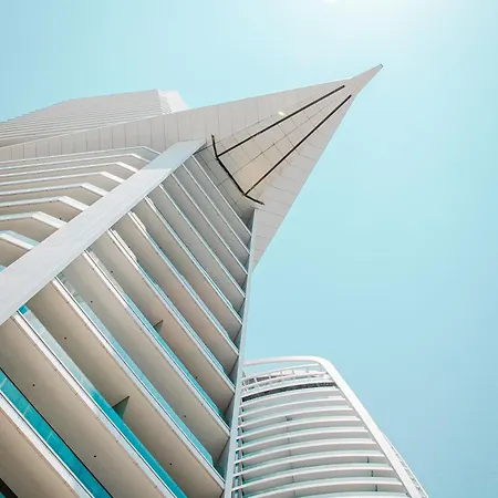 2 Bed With Sea Views In Trilogy, Seafront לימסול