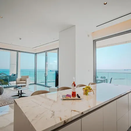 2 Bed With Sea Views In Trilogy, Seafront אתר נופש *